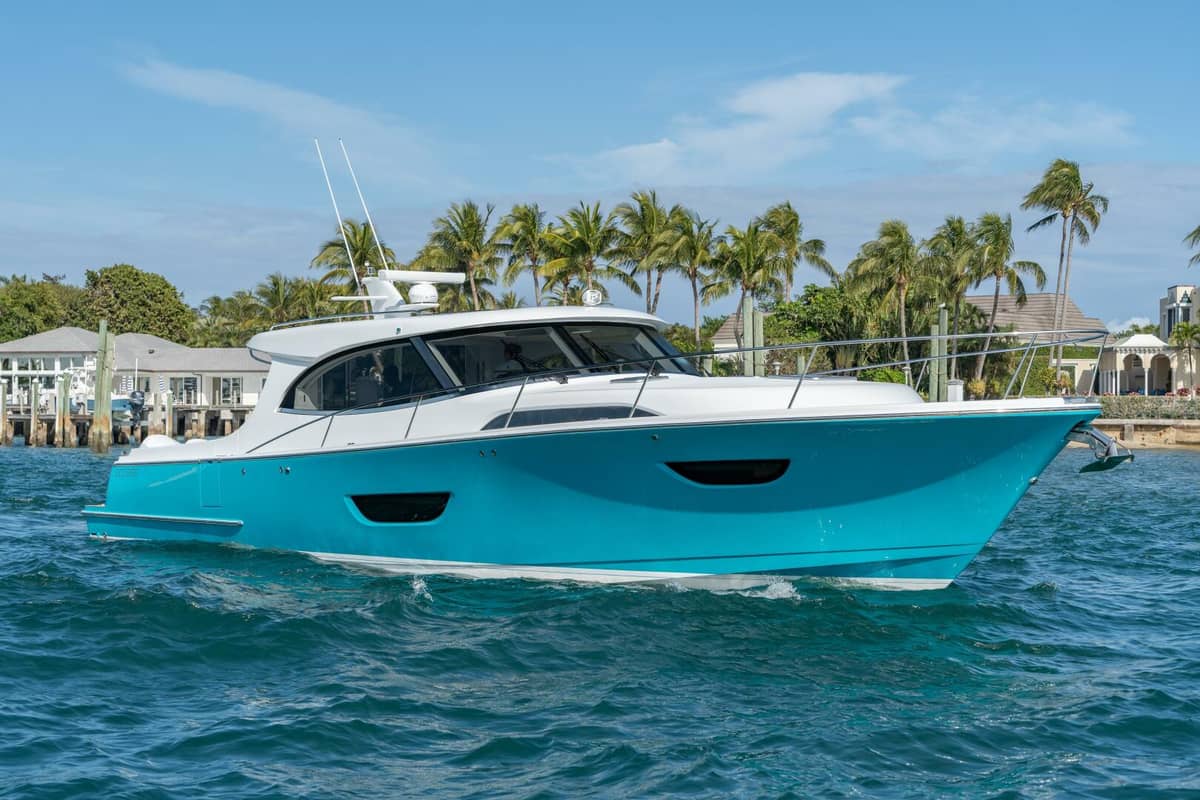 2025 ECLIPSE 505 Shadow "Island Turquoise" photo 2