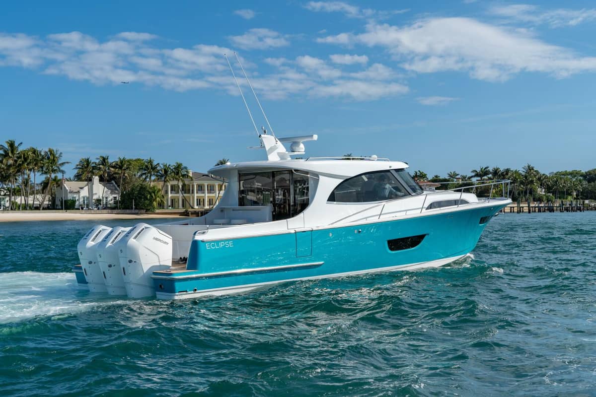 2025 ECLIPSE 505 Shadow "Island Turquoise" photo 4