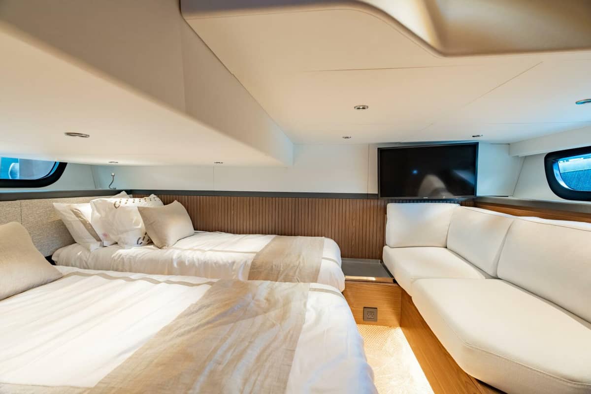2025 ECLIPSE 505 Shadow "Gray Ghost" photo 19