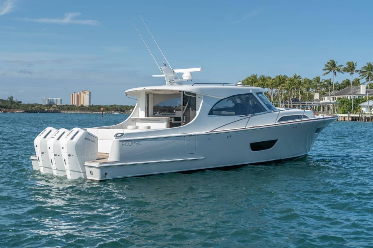 2025 ECLIPSE 505 Shadow "Gray Ghost" photo 5