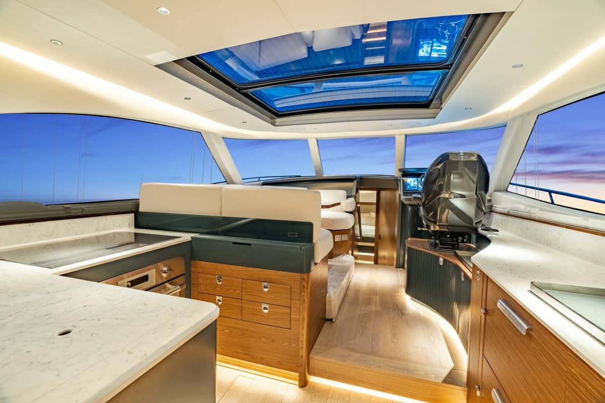 2025 ECLIPSE 505 Shadow "Gray Ghost" photo 8