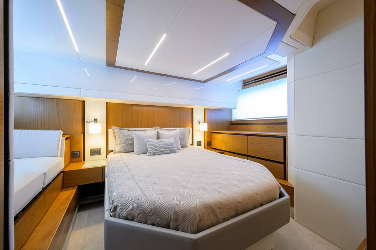 2023 Tiara Yachts C49 "Debbie's Diamond" photo 17