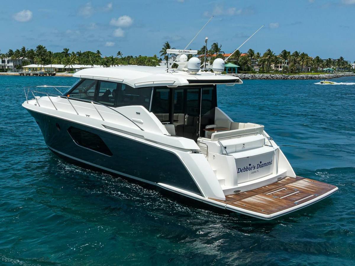 2023 Tiara Yachts C49 "Debbie's Diamond" photo 50