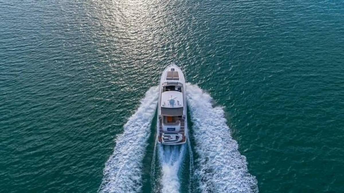 2017 Princess V48 "Presumed Innocent" photo 30