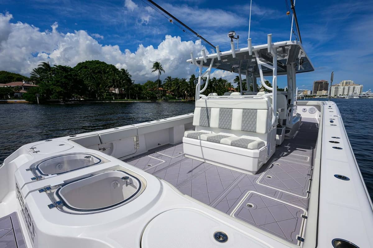 2023 Invincible 46 Catamaran "Argento II" photo 15