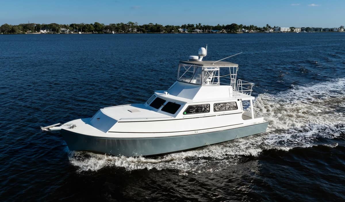 2014 Chesapeake 46 Trawler "Lone Piranha" photo 5