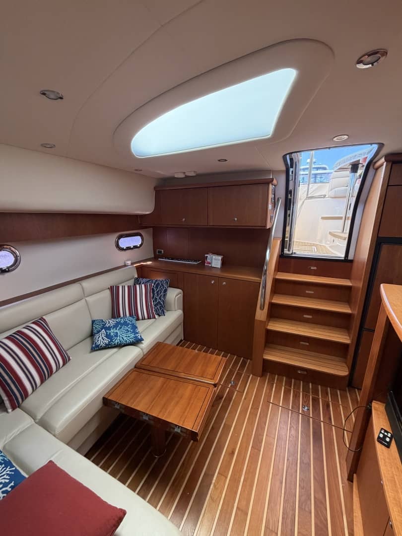 2013 Tiara Yachts 4500 Sovran "SEPTEMBER" photo 9