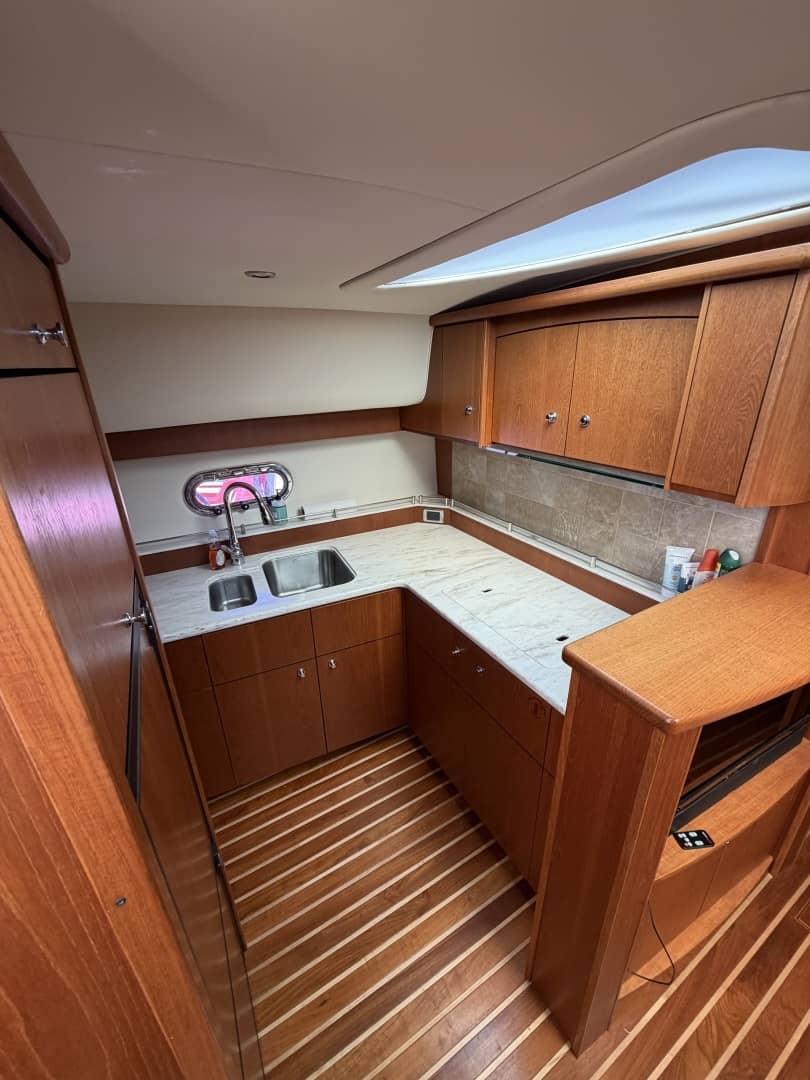 2013 Tiara Yachts 4500 Sovran "SEPTEMBER" photo 7