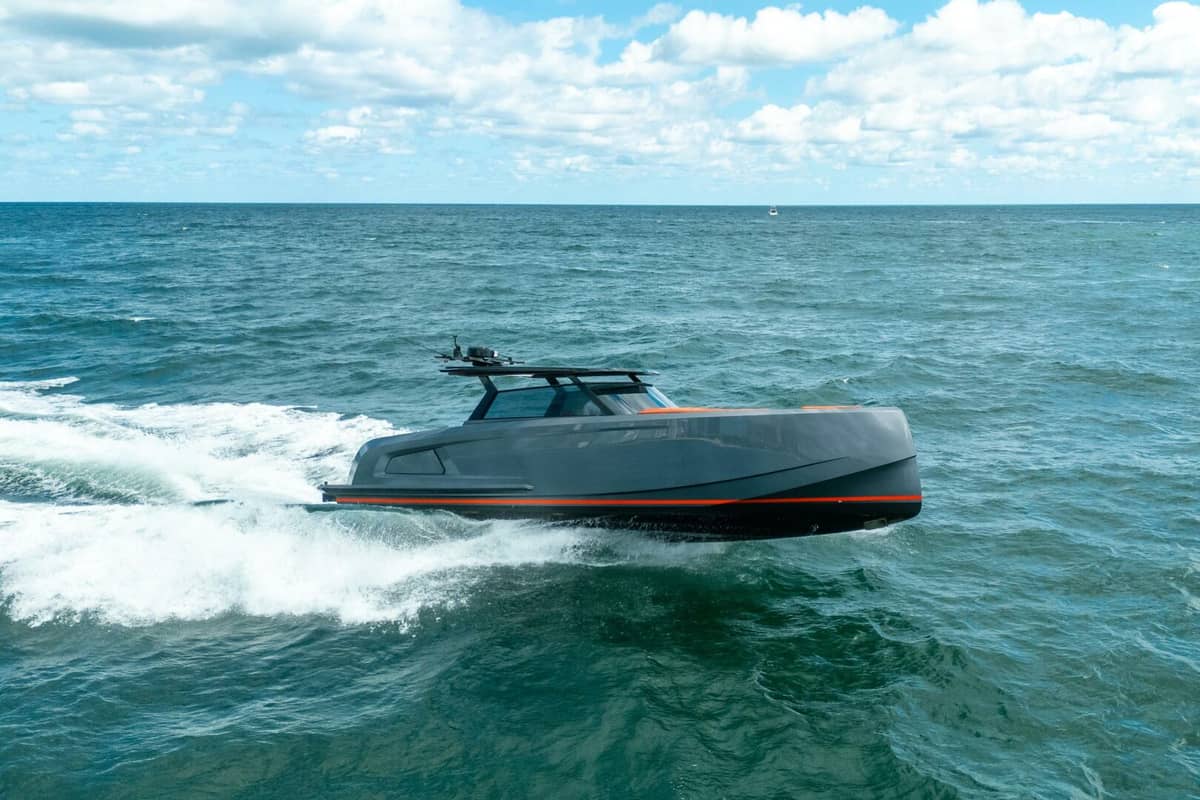 2022 Vanquish Yachts VQ45 "PHARMASEA" photo 38