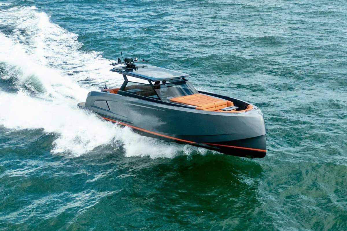 2022 Vanquish Yachts VQ45 "PHARMASEA" photo