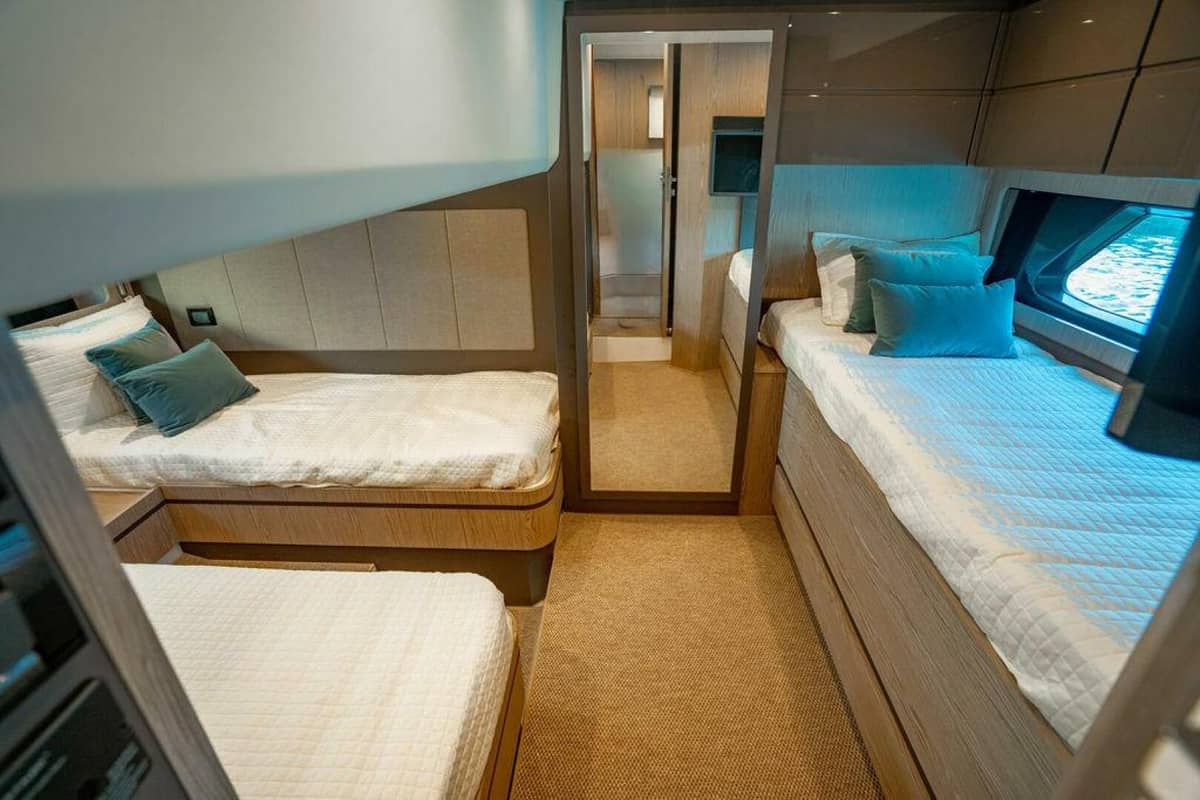 2022 Azimut 45 Atlantis "Relax Josephine" photo 12
