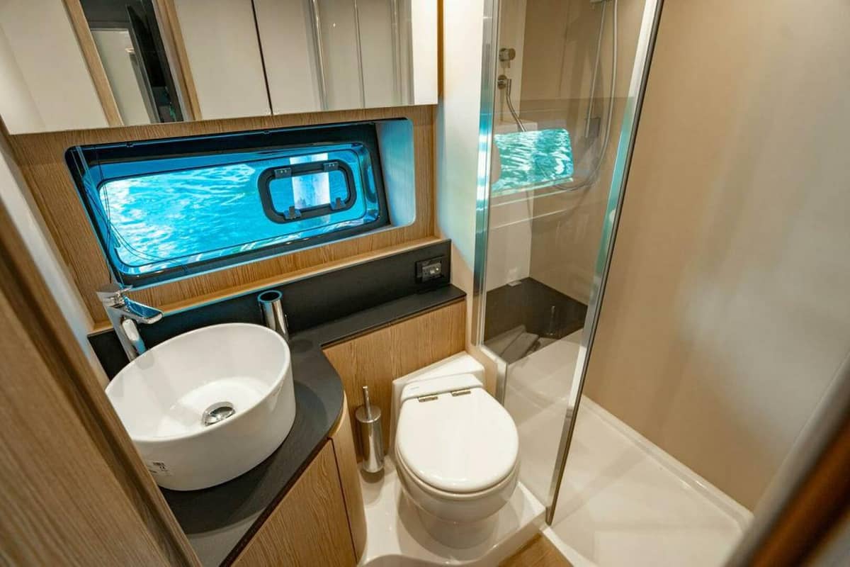 2022 Azimut 45 Atlantis "Relax Josephine" photo 11