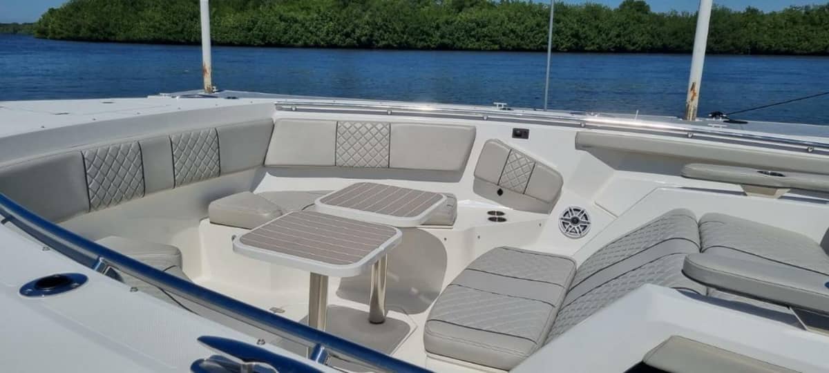 2022 Pursuit S428 "HAPPY HOUR" photo 3