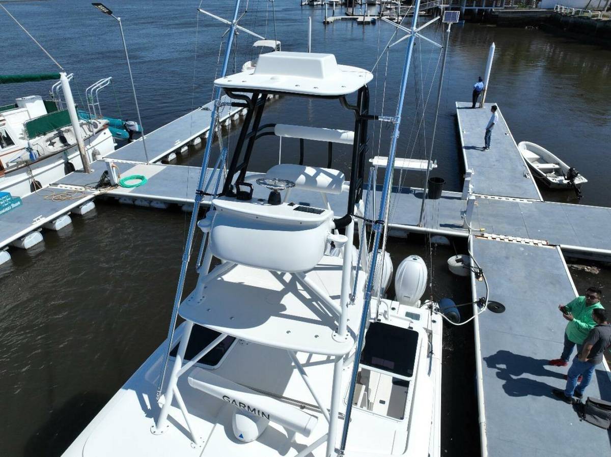 2022 Pursuit S428 "HAPPY HOUR" photo 26