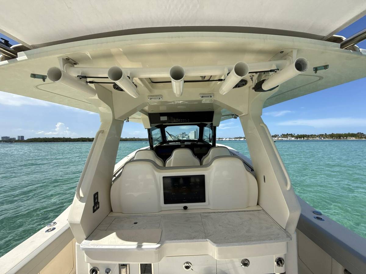 2021 Scout 425 LXF photo 23