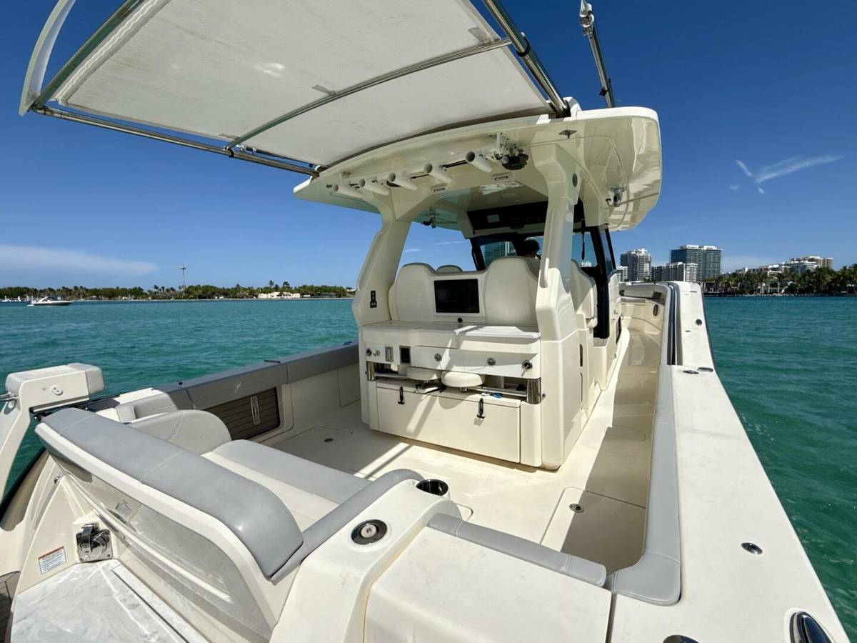 2021 Scout 425 LXF photo 17