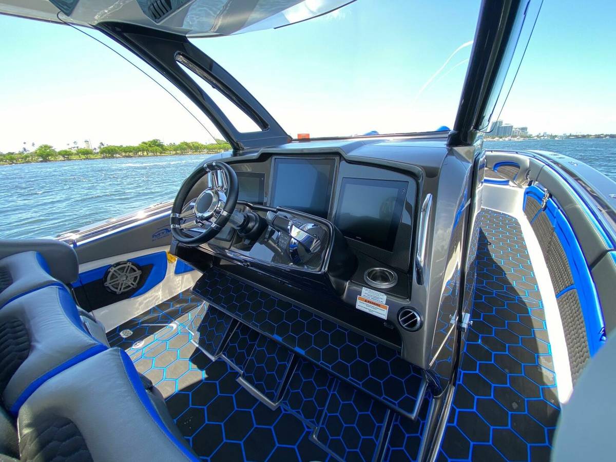 2016 MTI V42 "TOBITO I" photo 5