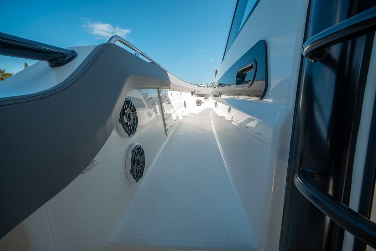 2023 Boston Whaler 420 Outrage "PIPE DREAM" photo 20