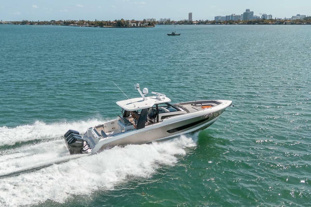 2023 Boston Whaler 420 Outrage "PIPE DREAM" photo 36