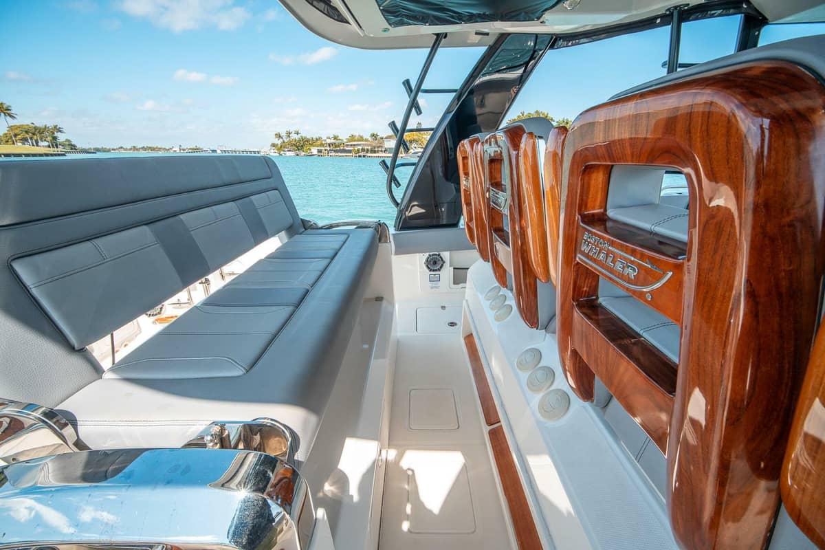 2023 Boston Whaler 420 Outrage "PIPE DREAM" photo 11