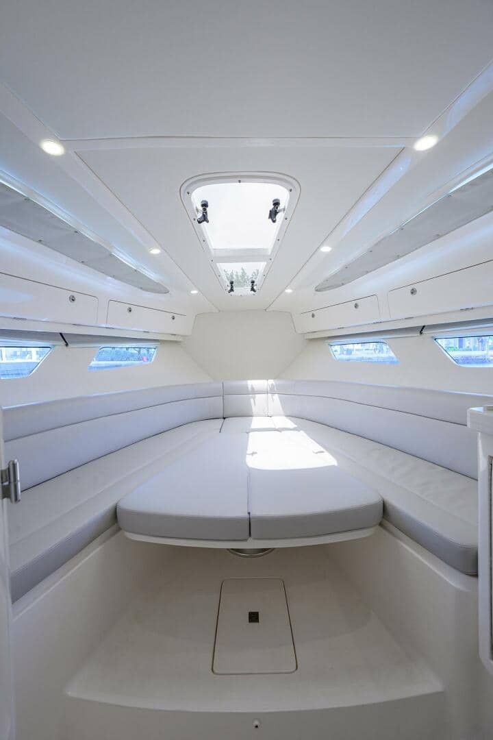 2023 Intrepid 41 Valor "41' Intrepid 2023" photo 33