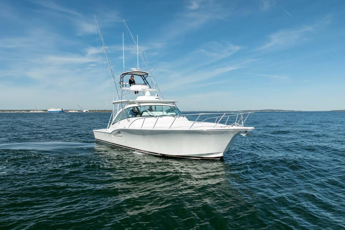 2018 Albemarle 41 Express "Salt Lick" photo 2