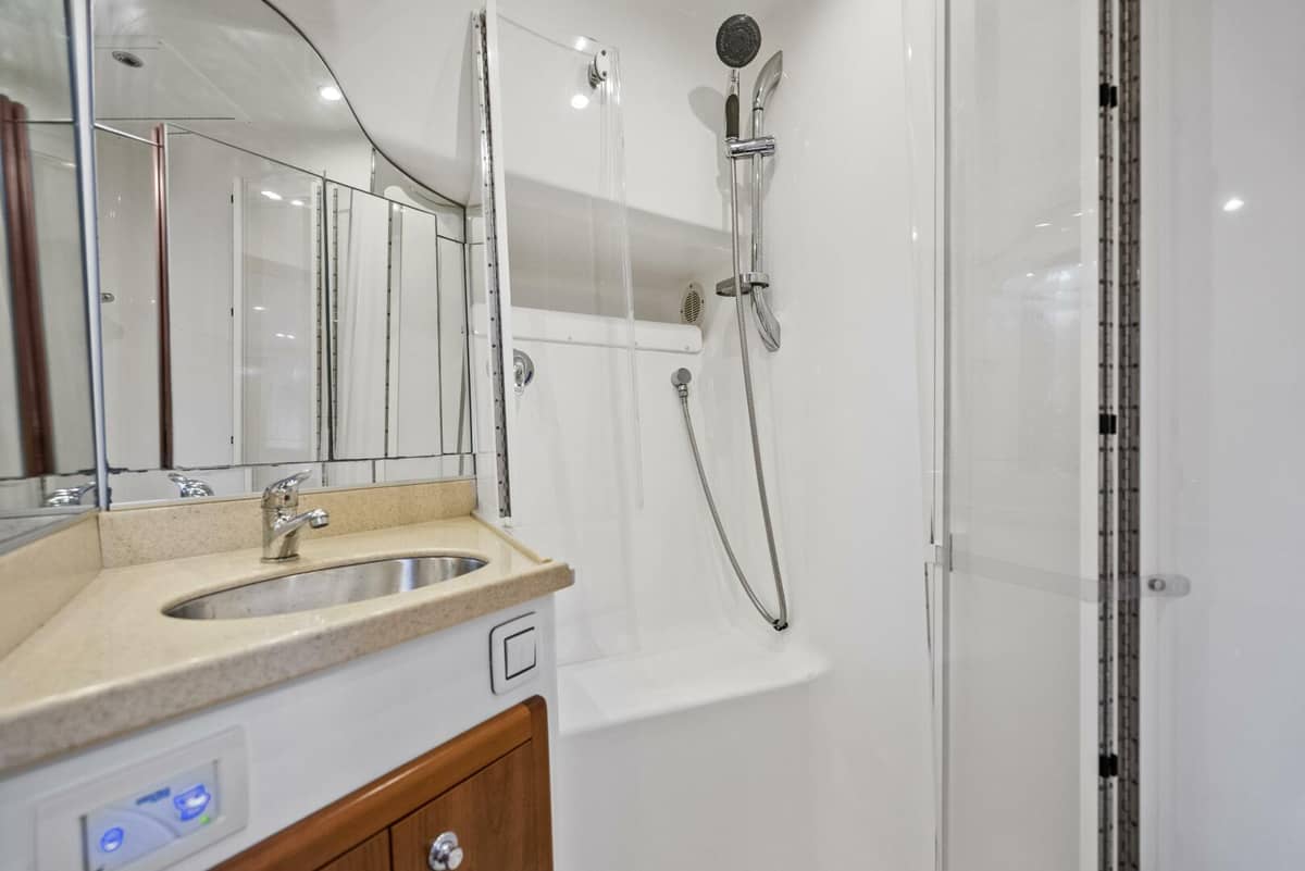 2018 Albemarle 41 Express "Salt Lick" photo 23