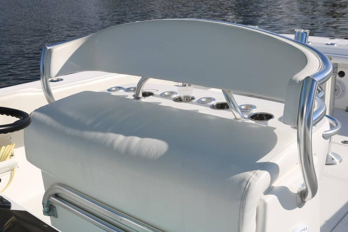 2008 Venture 39 Center Console "Logan's Adventure" photo 10