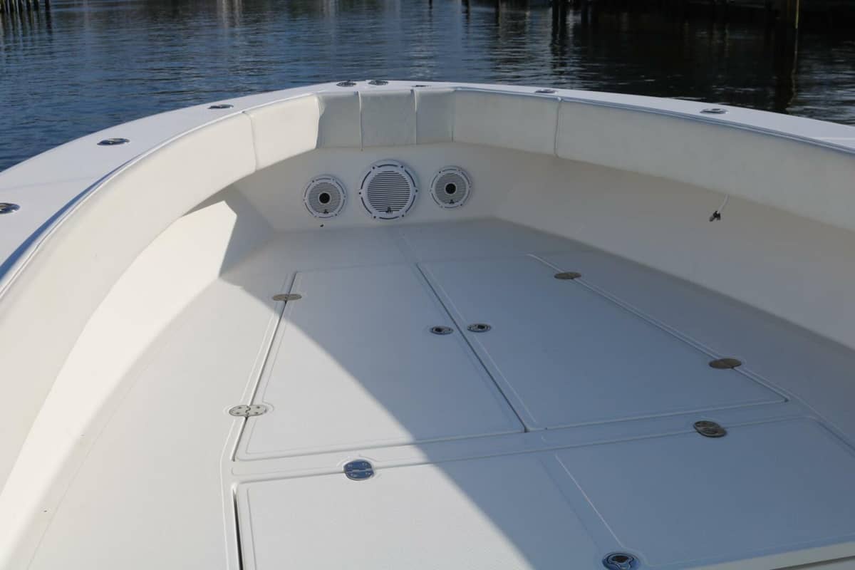 2008 Venture 39 Center Console "Logan's Adventure" photo 2