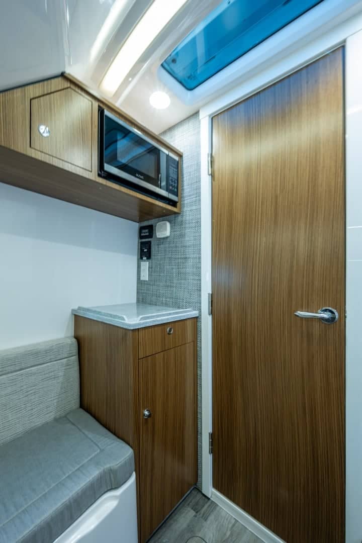 2020 Everglades 395 Center Console photo 29