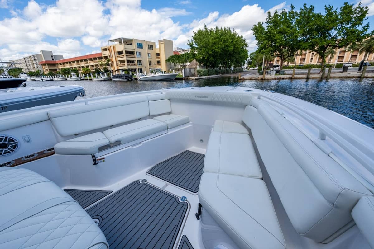 2020 Everglades 395 Center Console photo 34