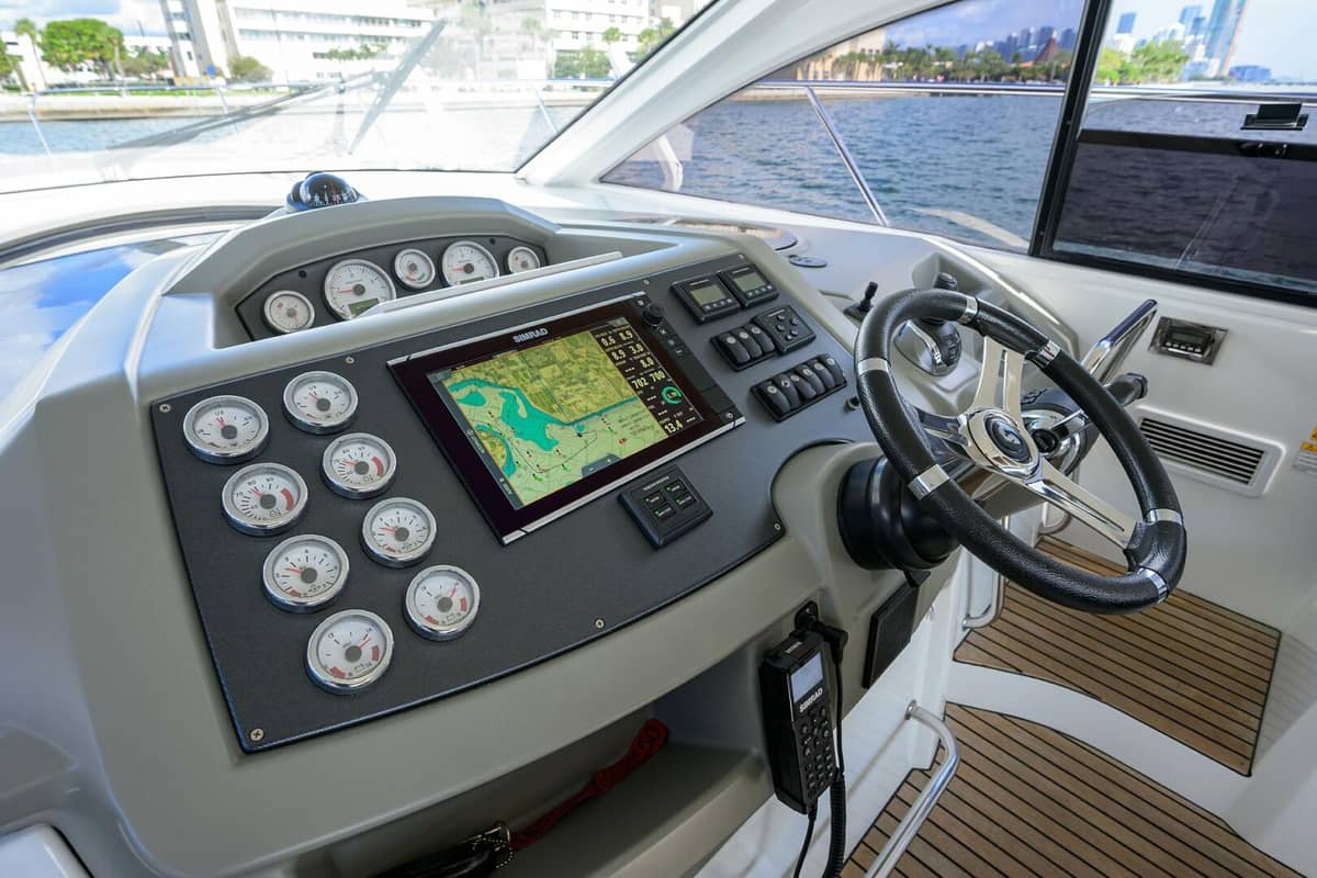 2015 Beneteau 38 GT photo 21