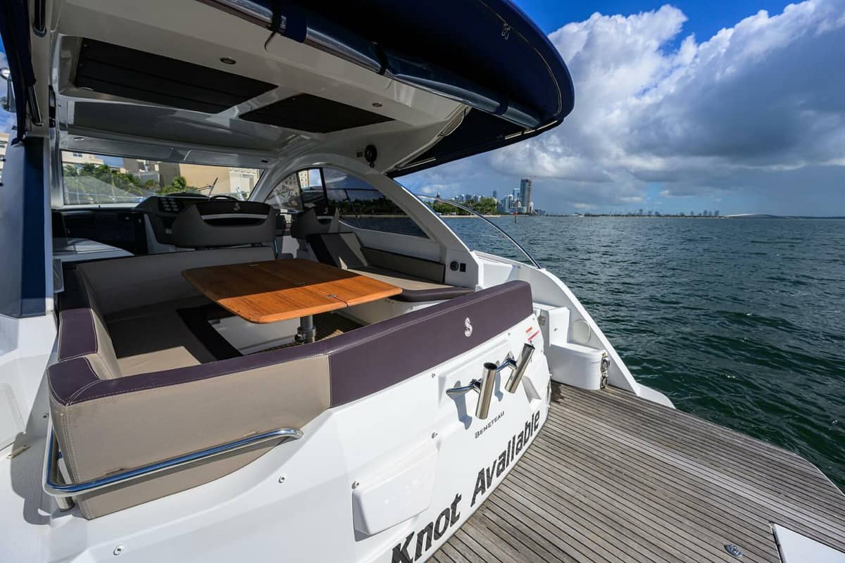 2015 Beneteau 38 GT photo 29