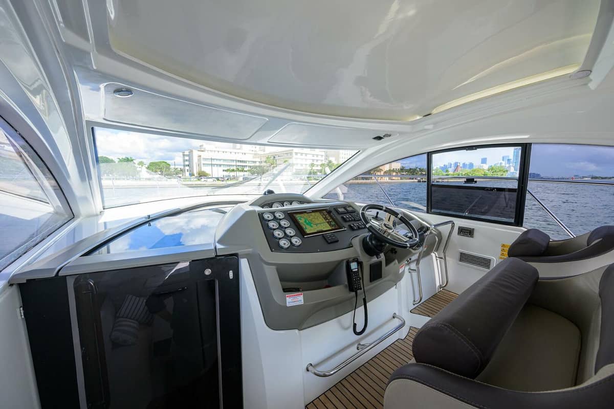 2015 Beneteau 38 GT photo 20