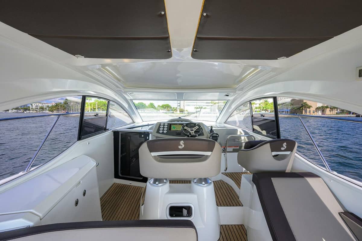 2015 Beneteau 38 GT photo 17