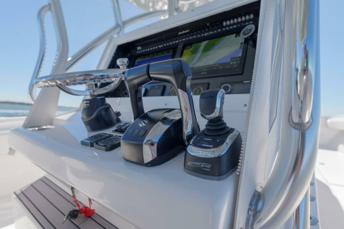 2023 SeaHunter 38 CTS "Reel Escape" photo 28