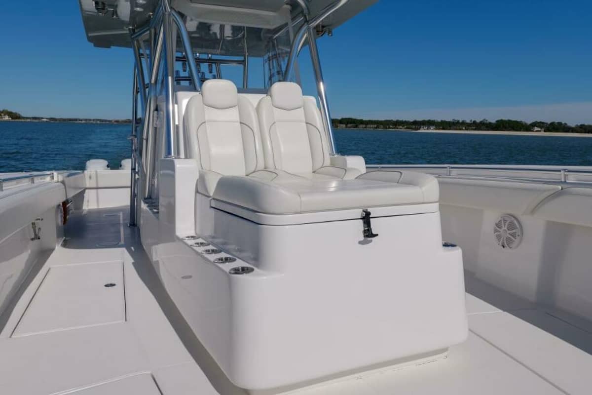 2023 SeaHunter 38 CTS "Reel Escape" photo 15