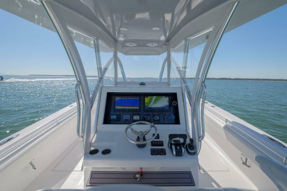 2023 SeaHunter 38 CTS "Reel Escape" photo 29