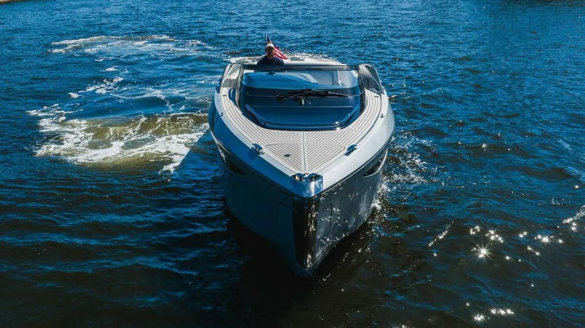 2020 Princess R35 "Little Princess" photo 3