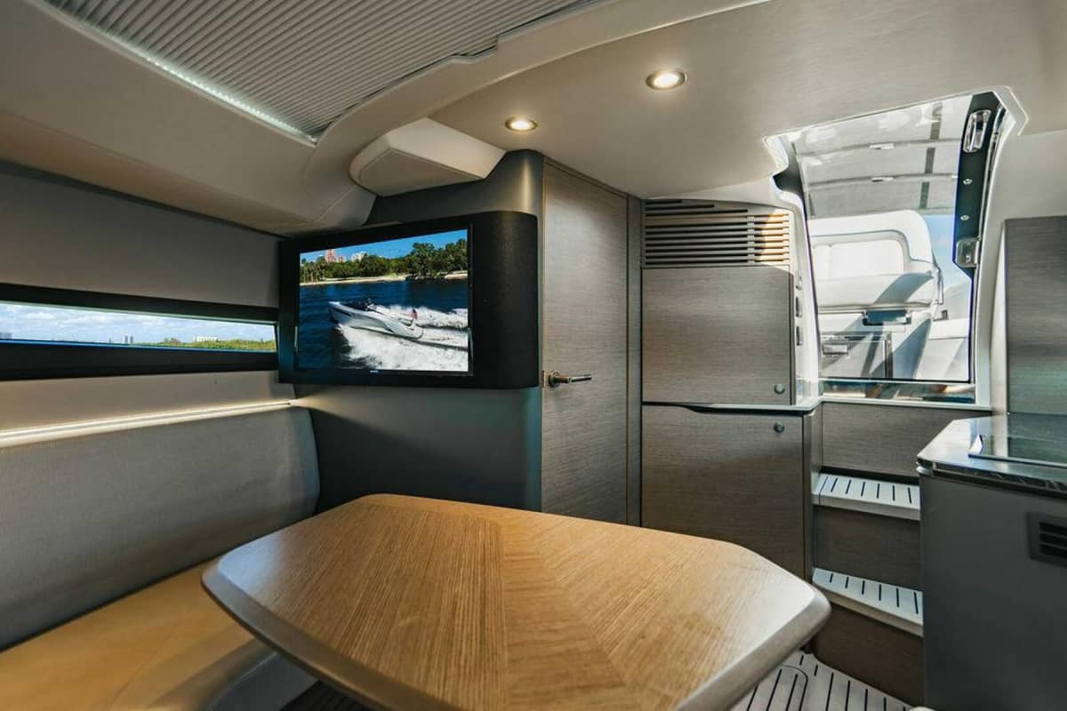 2020 Princess R35 "Little Princess" photo 23