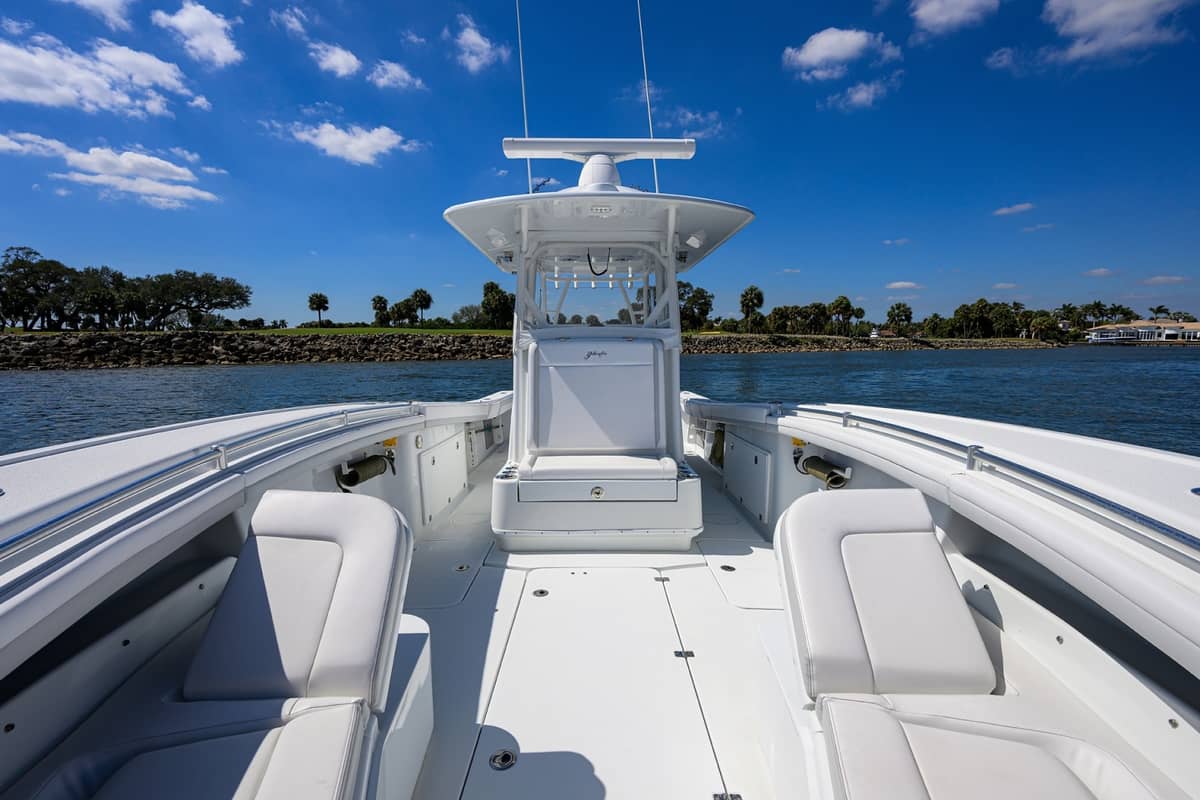 2023 Yellowfin 34 Offshore photo 9