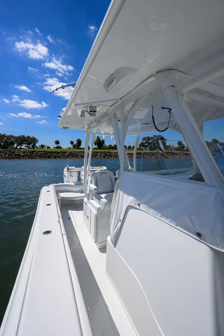 2023 Yellowfin 34 Offshore photo 28