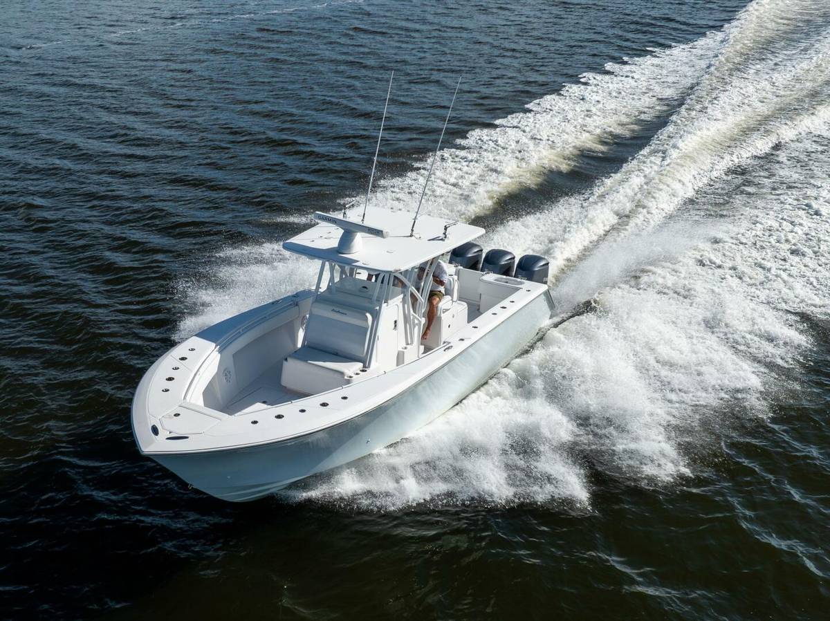 2018 SeaHunter 33 Center Console "Bloodline" photo 20