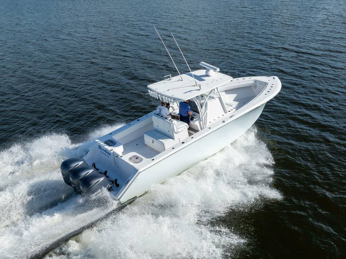 2018 SeaHunter 33 Center Console "Bloodline" photo 18