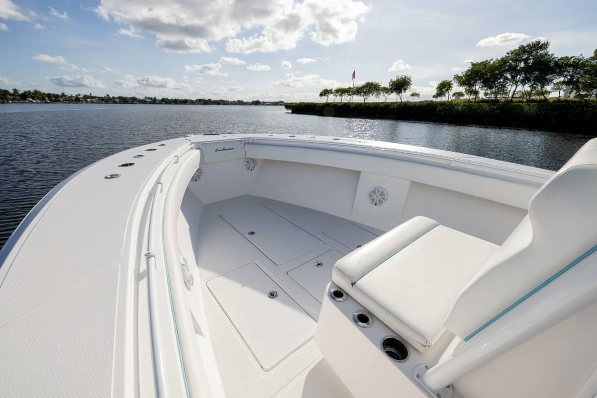 2018 SeaHunter 33 Center Console "Bloodline" photo 2