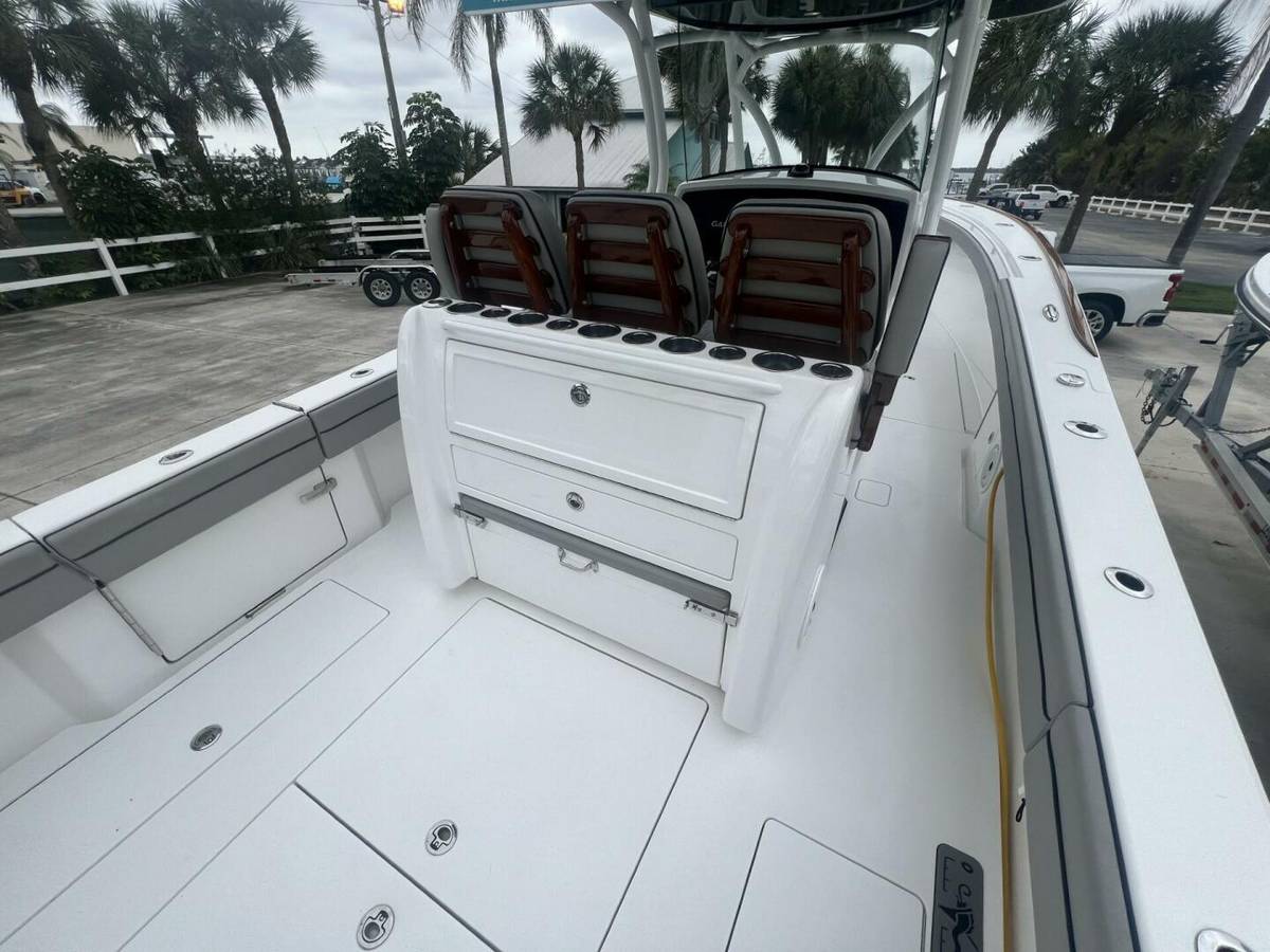 2023 Valhalla Boatworks V-33 "JUST ONE MORE" photo 11