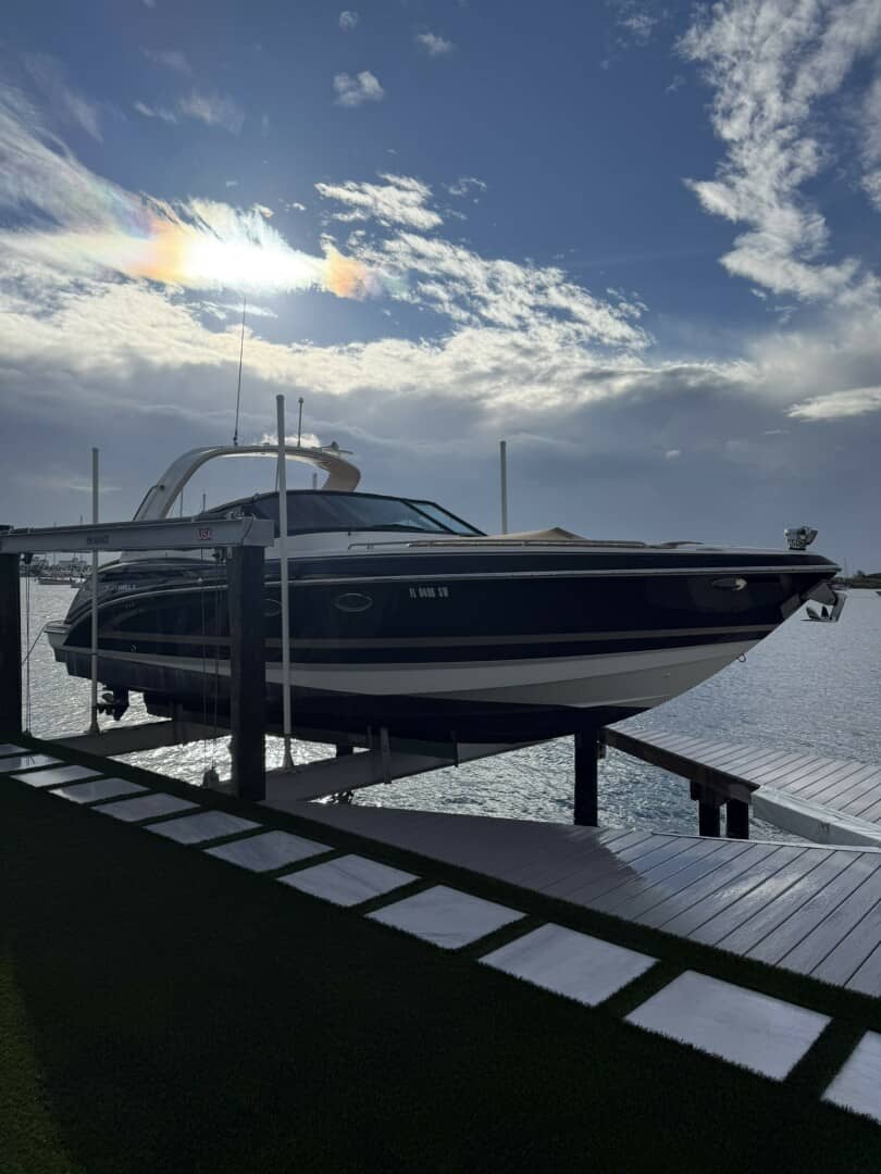 2016 Formula 330 Crossover Bowrider photo 32