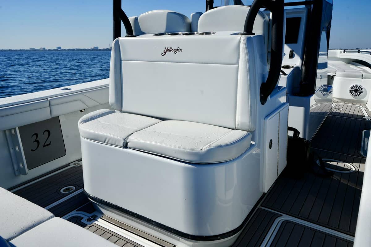 2023 Yellowfin 32 Offshore "Luhn 32" photo 28