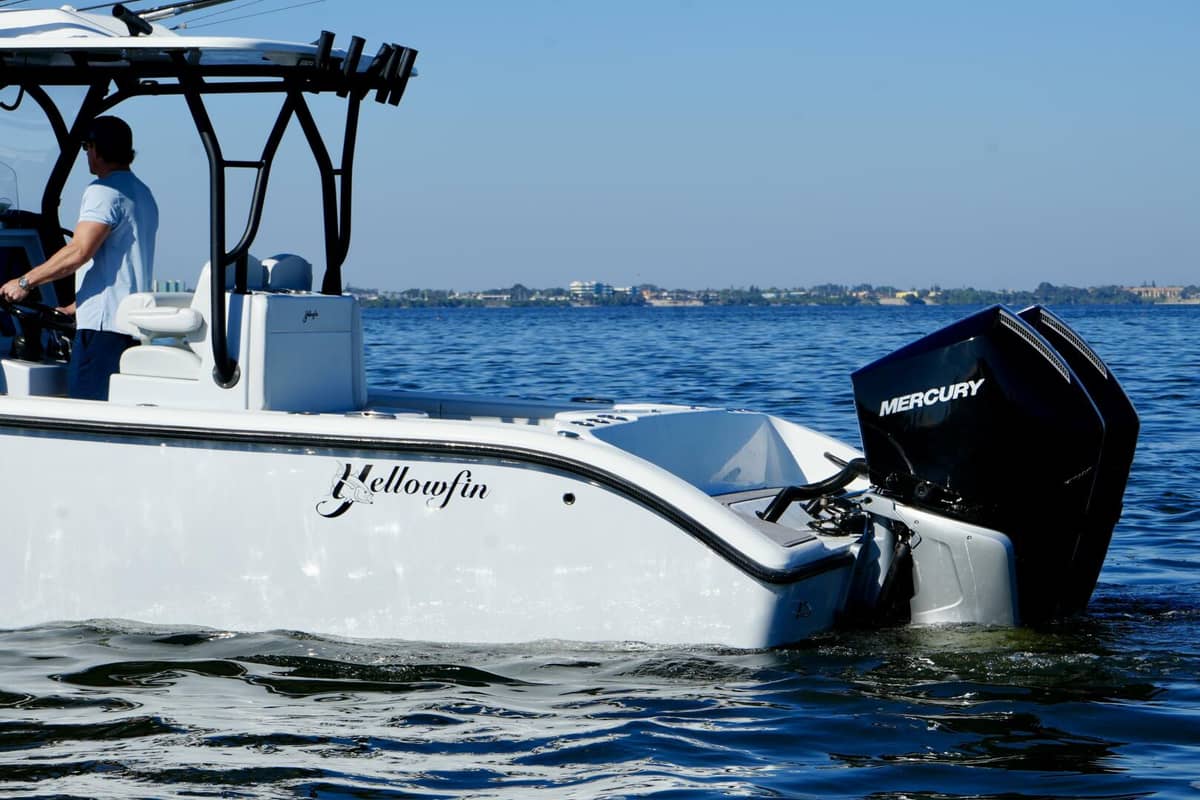 2023 Yellowfin 32 Offshore "Luhn 32" photo 33