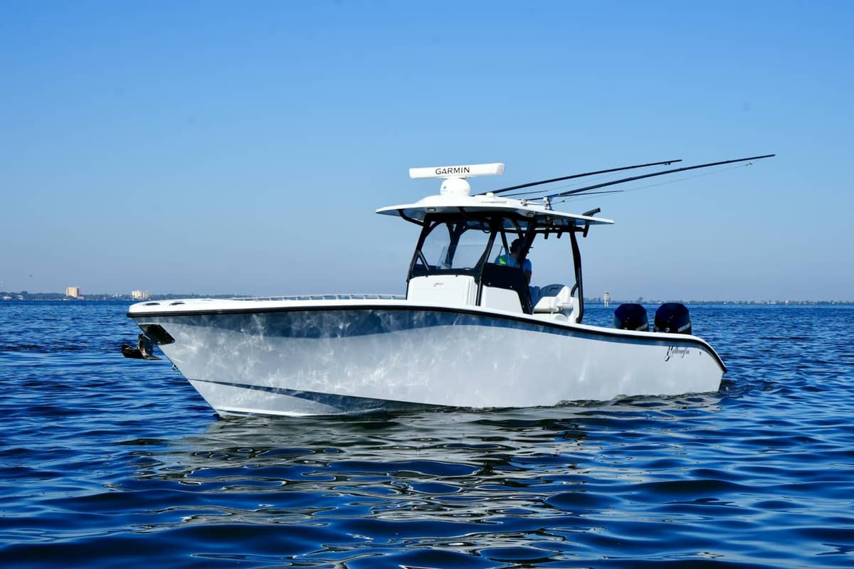 2023 Yellowfin 32 Offshore "Luhn 32" photo 10